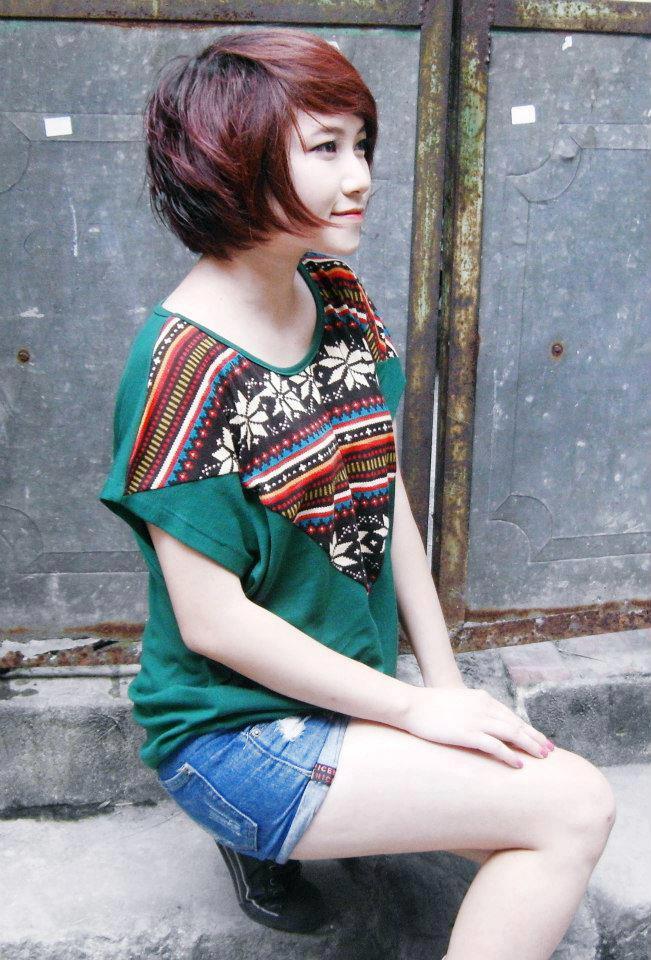 男女边摸边吃奶边做爰动漫